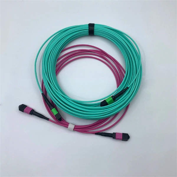 Splicing sequence of 24-core optical fiber cable for mobile applications